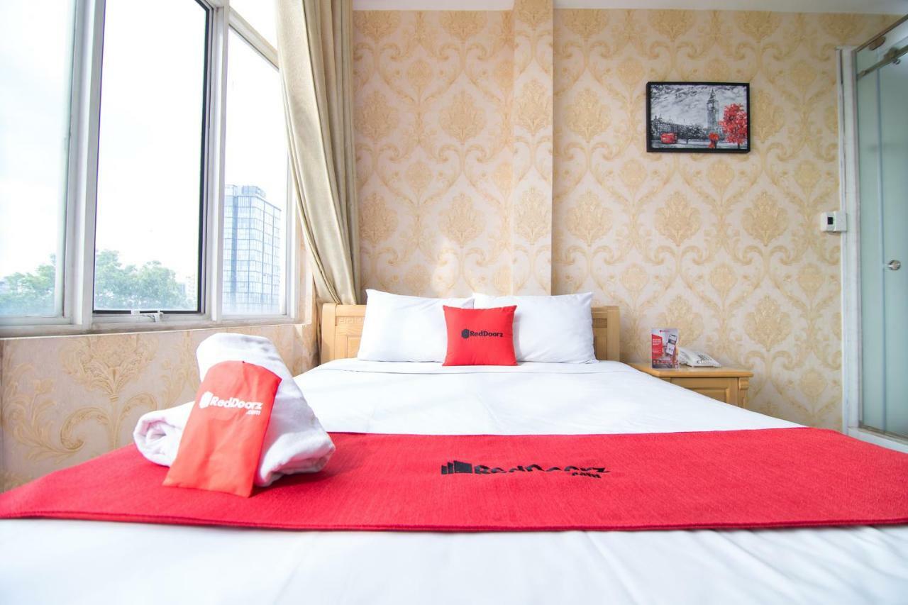 Hotel Reddoorz @ Pham Ngu Lao Street 4 Ho-Chi-Minh-Stadt Exterior foto